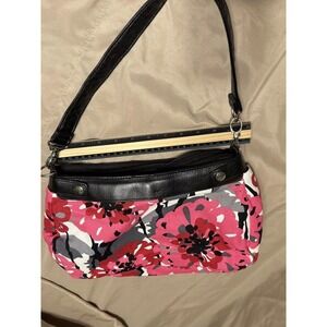 Thirty One‎ Purse with Black/White/Pink/Grey Zip Close